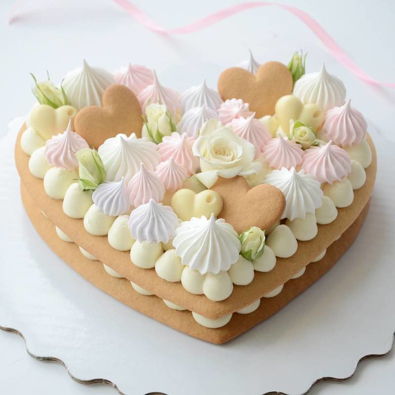 Торт на День Валентина 11