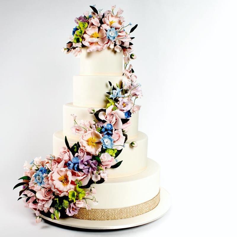 Свадебный торт с цветам 2012