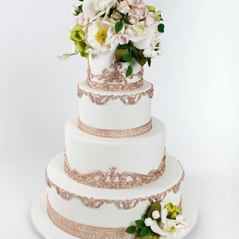 Свадебный торт с цветам 2014