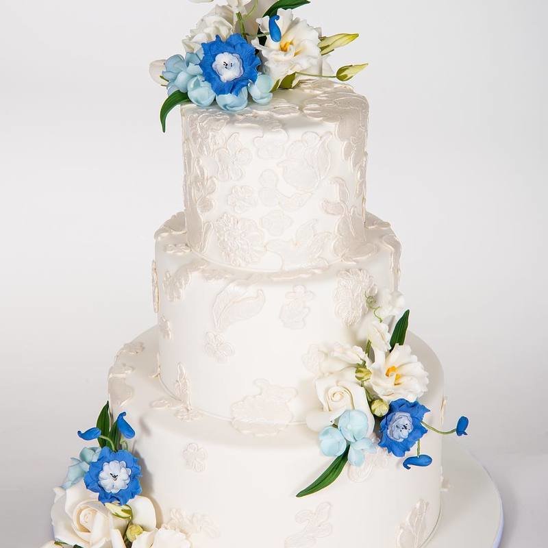 Свадебный торт с цветам 2016
