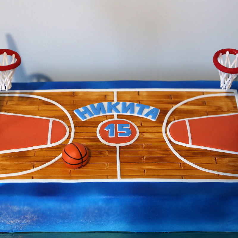 Торт "Баскетбольная площадка"