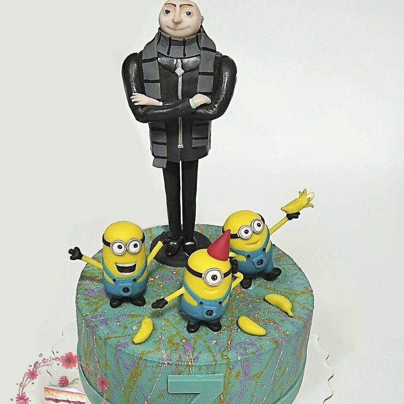 Торт гадкий я 8